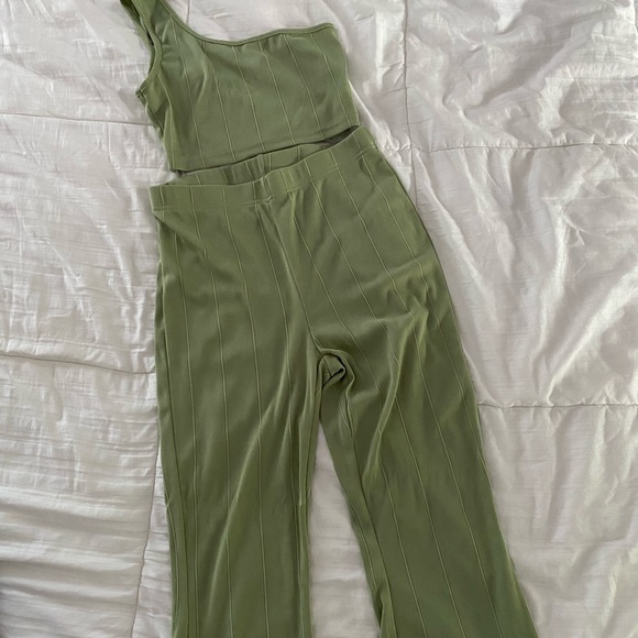 Green Set